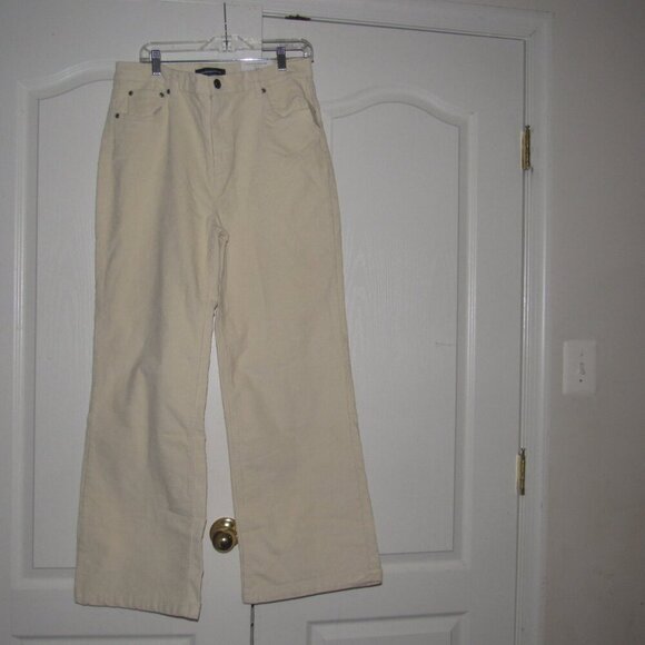 NWT AEROPOSTALE High Rise Wide Leg Corduroy Stretch Cream Pants Size 12 - Picture 1 of 6